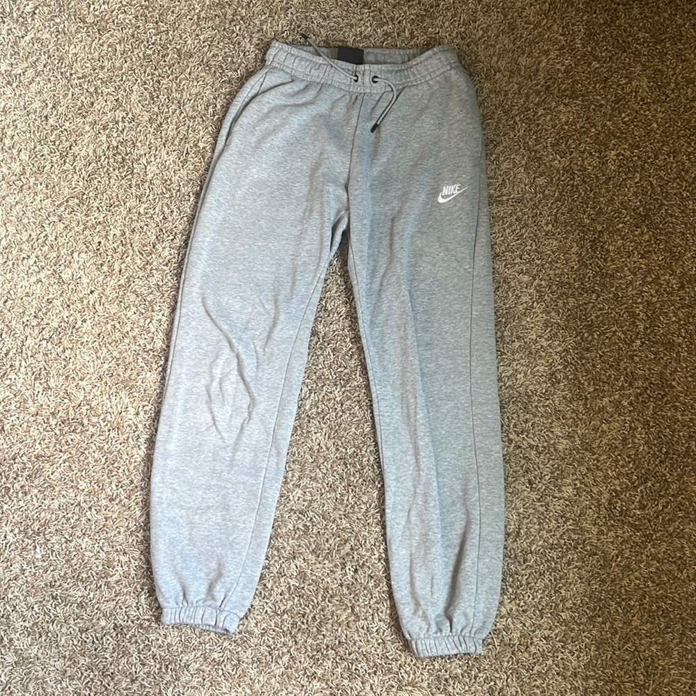 Women’s XS Nike Sweatpants